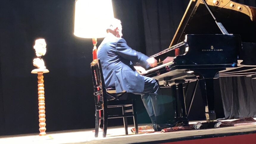Mercoledì con Beethoven , Diario Intimo delle 32 sonate per pianoforte
