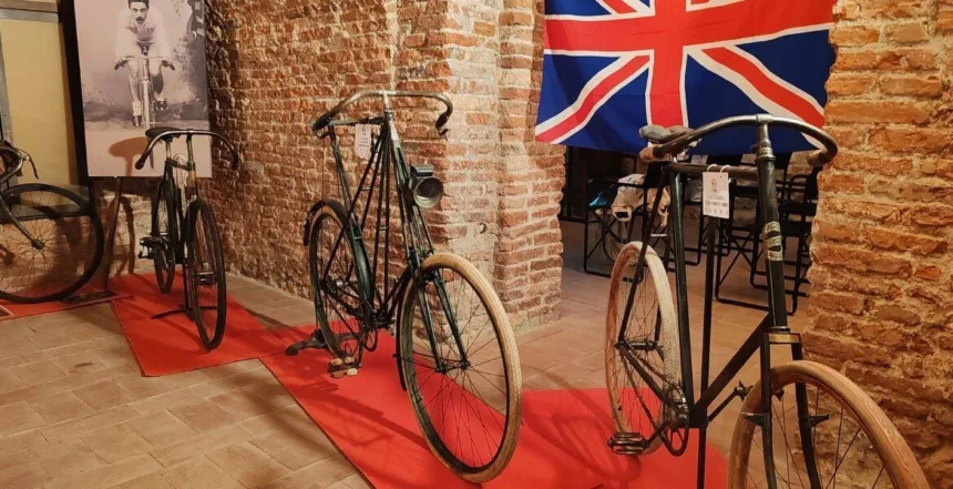Mostra delle bici storiche a Palazzo Thiene