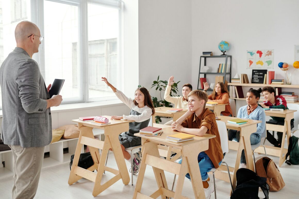 Il rendimento scolastico parte dalla bocca: perché la salute orale è anche un fattore cognitivo